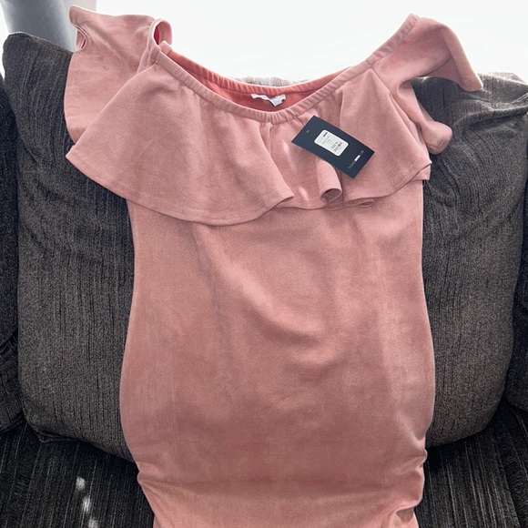 Fashion Nova light pink mermaid dress - Picture 3 of 6